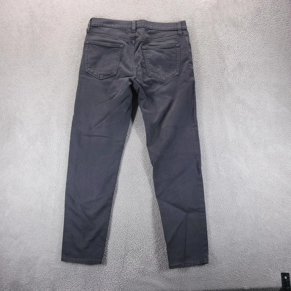 Banana Republic Jeans Mens 31x30 Gray Traveler Athletic Tapered Stretch Denim